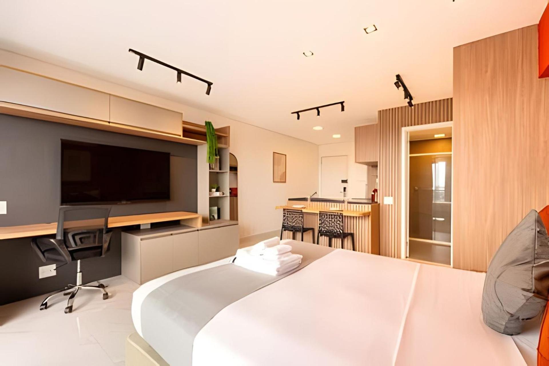 Apartment Easy Star - Belissimo Apto C/vaga No 18° Andar - Rq01i *